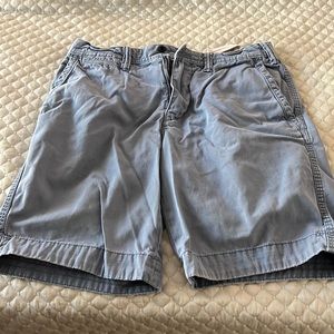 Like new light blue MENS Ralph Lauren shorts (Waist: 30)
